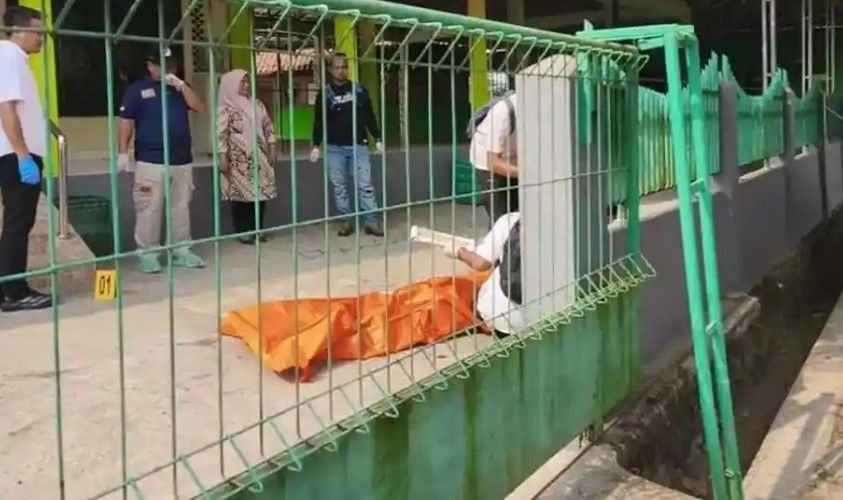 Marbot Masjid Purwakarta Tewas Diserang Saat Hendak Azan, Polisi Ungkap Motif Sakit Hati