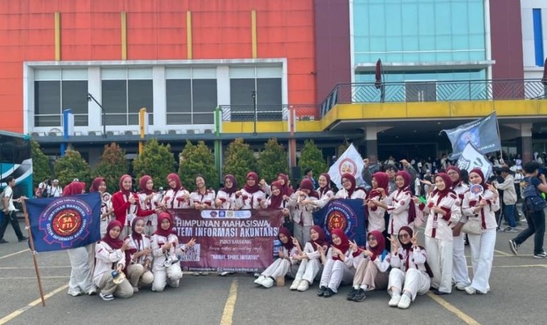 HIMSIA Hadir Sambut Mahasiswa Baru melalui ORMAWA EXPO SEMOT 2026